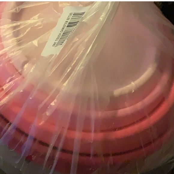 NIP (SET OF 4) ONE TOUCH® TOPPER CANISTERS
SKU: 10154117000 - Picture 3 of 3